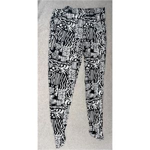 Size L women’s fashion pants